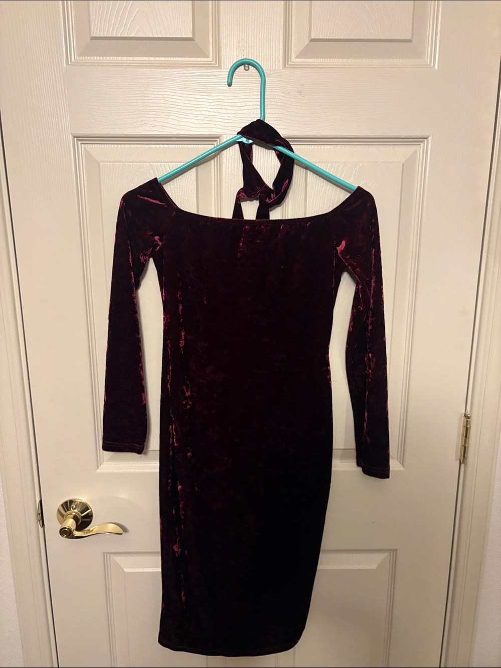 SHEIN Burgundy Velvet Off-Shoulder Long Sleeve Bodycon Dress - Picture 2 of 2
